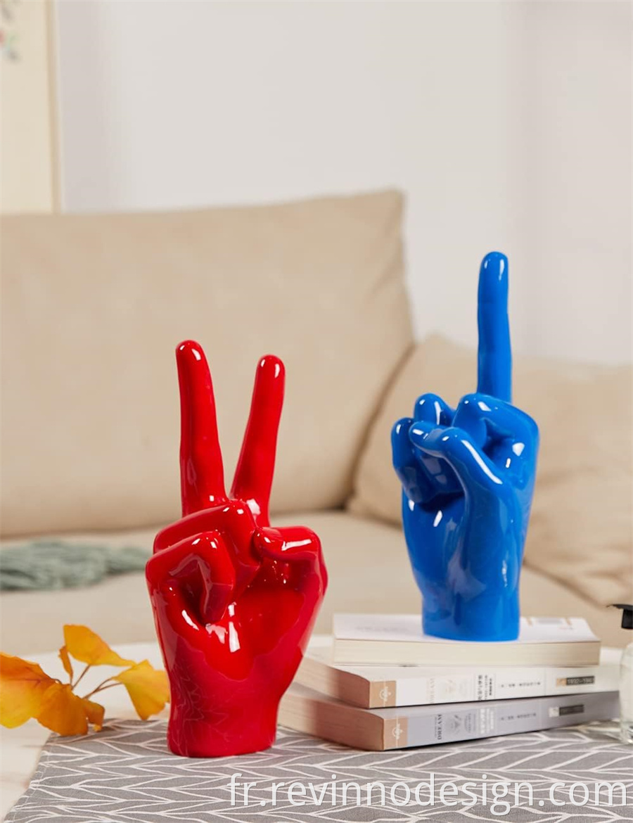 Finger Statue Hand Gesture